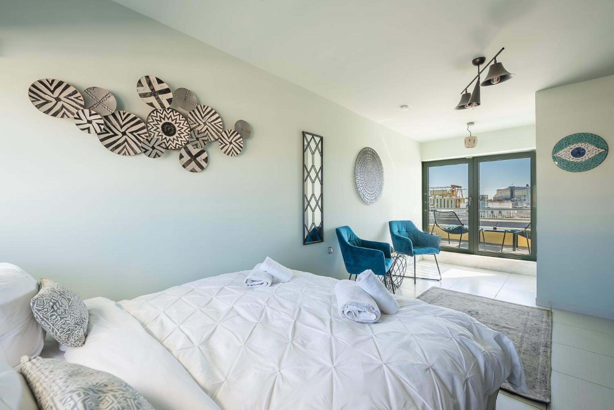 Acropolis View Mini Sky Suite & Hot Tub เอเธนส์ ภายนอก รูปภาพ